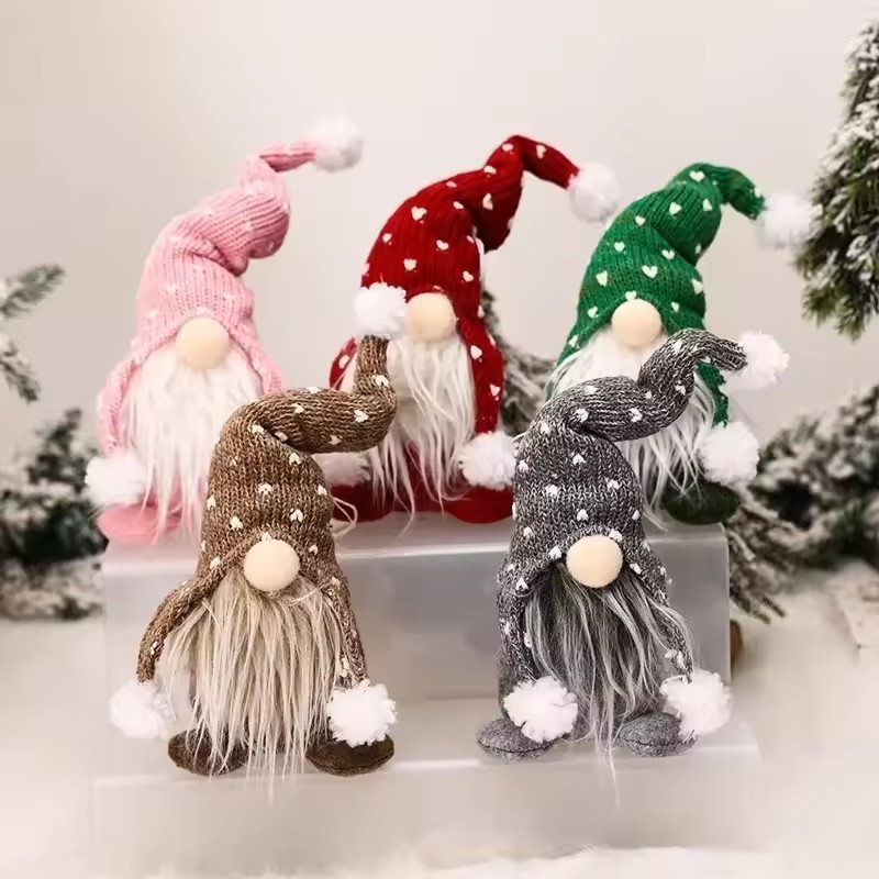 دمية قزم عيد الميلاد المحشوة،  - مراجعة Home Bargains وسعره